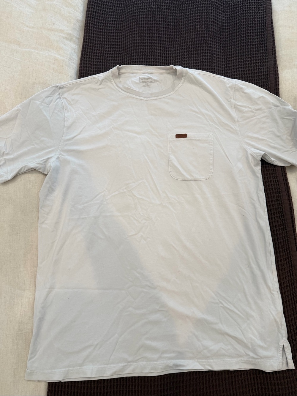 Pendleton Men’s White Short Sleeve Pocket Tee